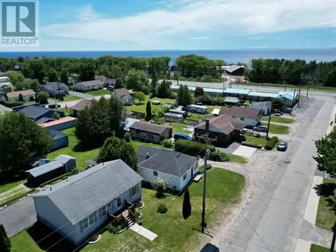 28 Queen Avenue Blind River ON P0R 1B0
