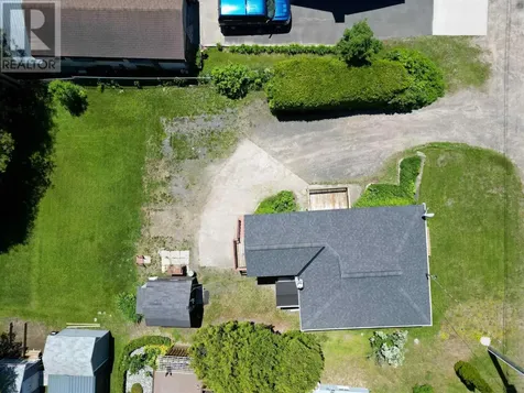 28 Queen Avenue Blind River ON P0R 1B0