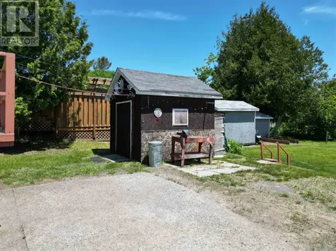 28 Queen Avenue Blind River ON P0R 1B0