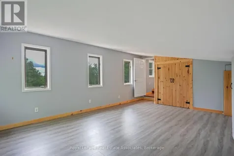 5301 Hwy 620 Highway Wollaston ON K0L 1P0