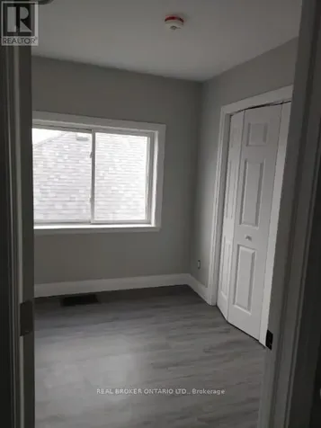 131 Bell Avenue Hamilton (bartonville) ON L8K 3E5