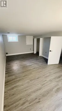 131 Bell Avenue Hamilton (bartonville) ON L8K 3E5