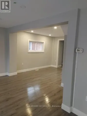 131 Bell Avenue Hamilton (bartonville) ON L8K 3E5