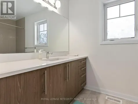 168 Maynooth Court Ottawa ON K2J 6Y5