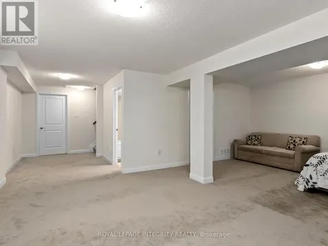 168 Maynooth Court Ottawa ON K2J 6Y5