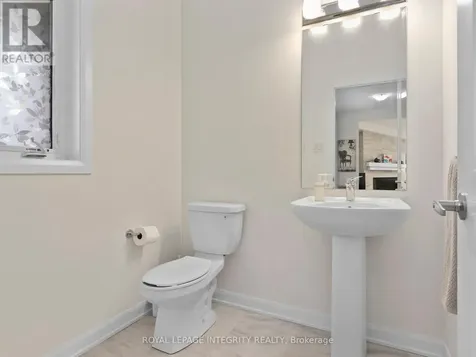 168 Maynooth Court Ottawa ON K2J 6Y5