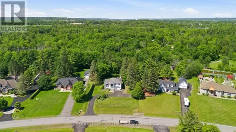 480 Du Ruisseau Street Clarence-rockland ON K4K 1K7