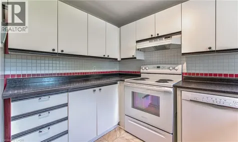 6 Pinetree Court New Hamburg ON N3A 2G1