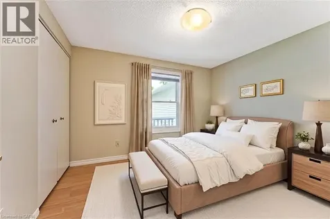 6 Pinetree Court New Hamburg ON N3A 2G1