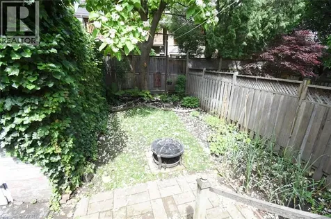 28 St Clair Avenue Hamilton ON L8M 2N3