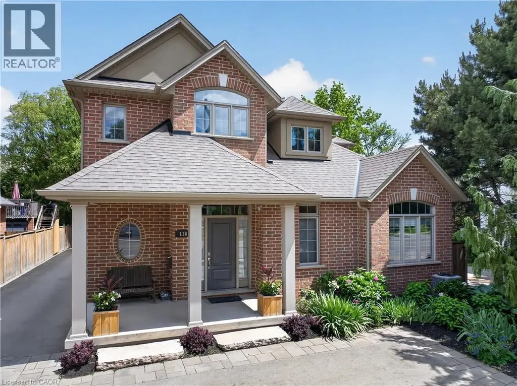 116 Livingston Avenue Grimsby ON L3M 1L6