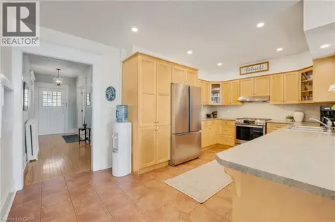 739 Colborne Street Brantford ON N3S 3R9