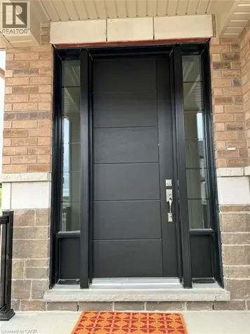 10 Guernsey Drive Kitchener ON N2R 0T7