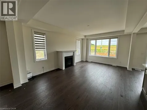 10 Guernsey Drive Kitchener ON N2R 0T7
