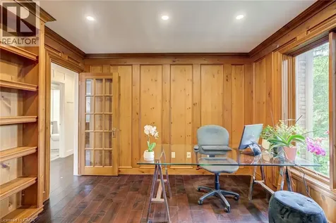 181 Golf Links Road Ancaster ON L9G 2N4