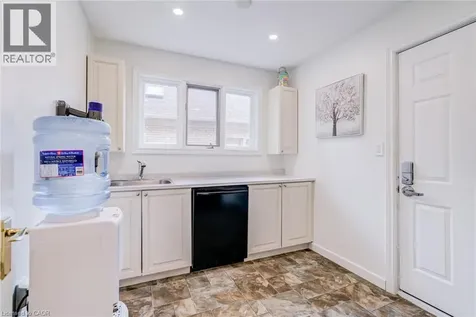 181 Golf Links Road Ancaster ON L9G 2N4