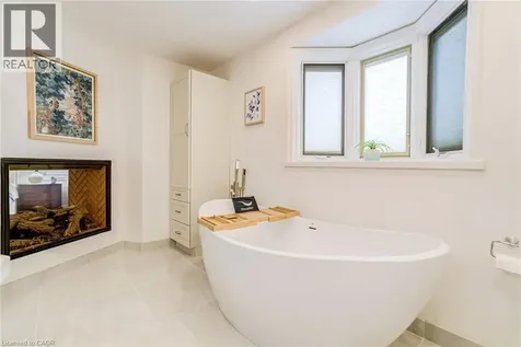 181 Golf Links Road Ancaster ON L9G 2N4
