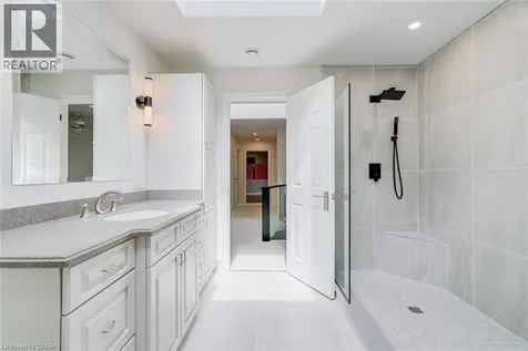 181 Golf Links Road Ancaster ON L9G 2N4