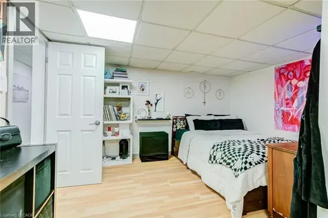 181 Golf Links Road Ancaster ON L9G 2N4