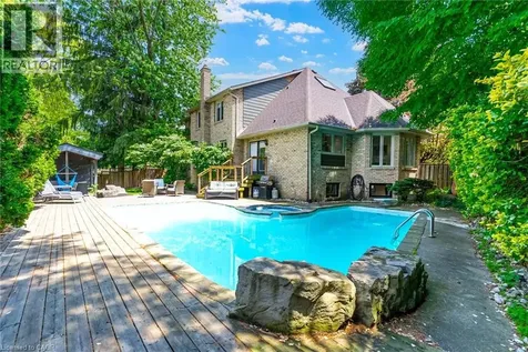 181 Golf Links Road Ancaster ON L9G 2N4