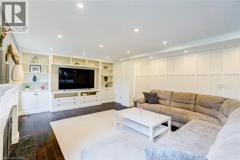 181 Golf Links Road Ancaster ON L9G 2N4