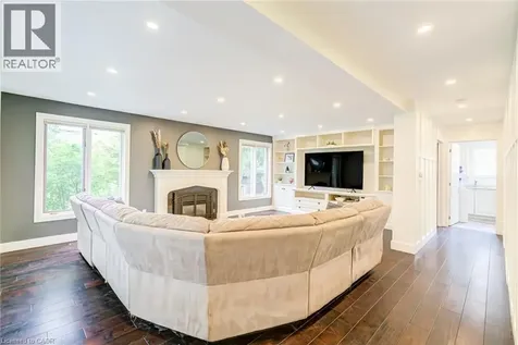 181 Golf Links Road Ancaster ON L9G 2N4
