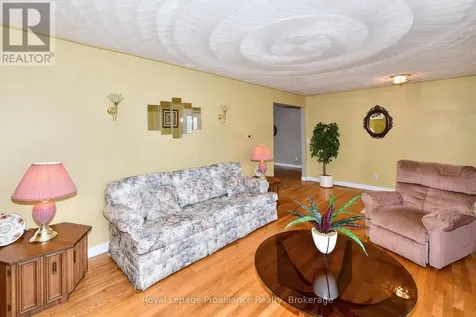 200 Park Lane Asphodel-norwood ON K0L 1Y0