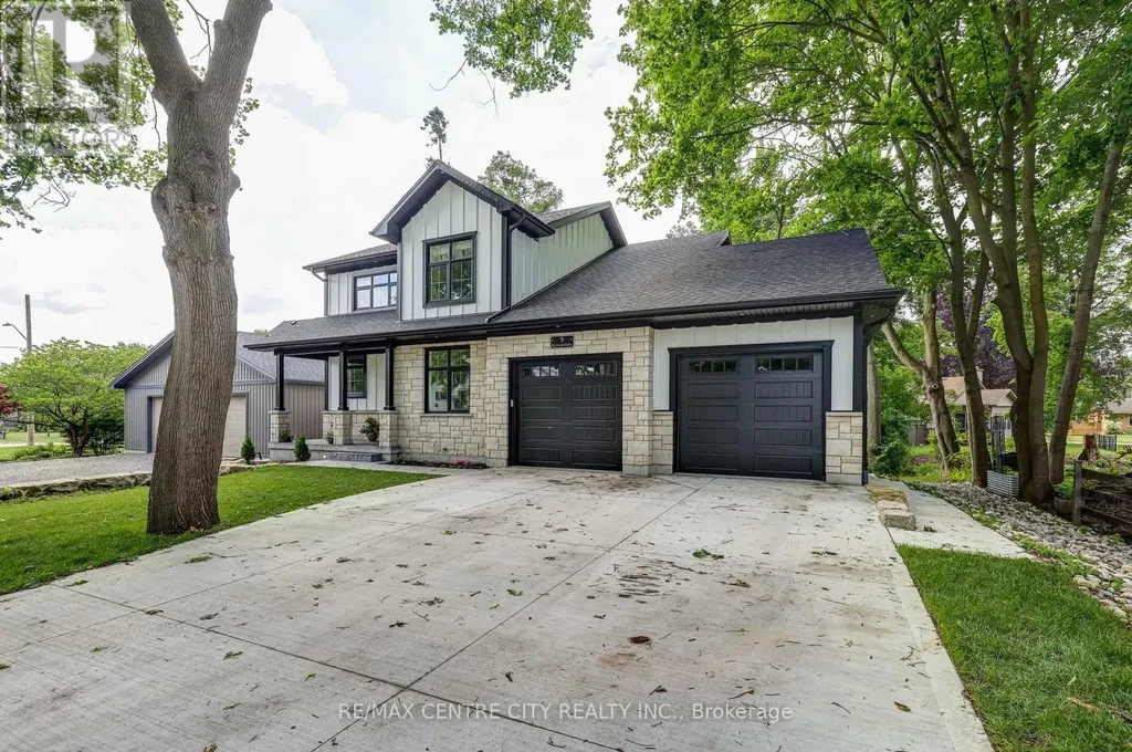 9 Delevan Crescent Tillsonburg ON N4G 3M6