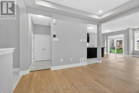 316 Crossway Terrace Ottawa ON K2S 3A8
