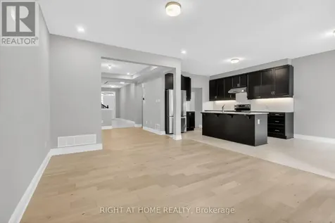 316 Crossway Terrace Ottawa ON K2S 3A8