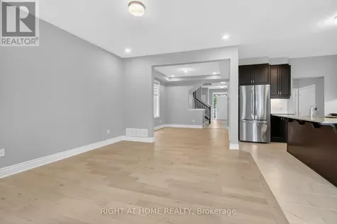 316 Crossway Terrace Ottawa ON K2S 3A8