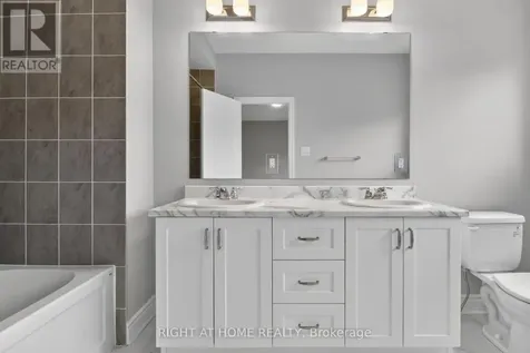 316 Crossway Terrace Ottawa ON K2S 3A8