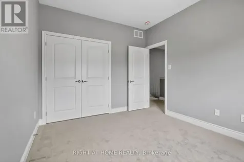 316 Crossway Terrace Ottawa ON K2S 3A8