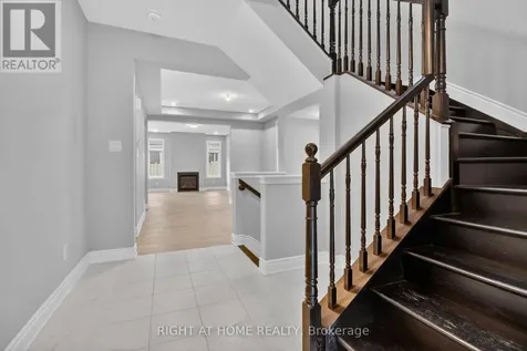 316 Crossway Terrace Ottawa ON K2S 3A8
