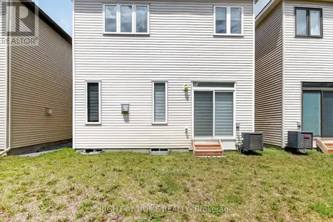 316 Crossway Terrace Ottawa ON K2S 3A8