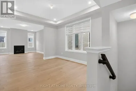 316 Crossway Terrace Ottawa ON K2S 3A8