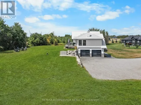 205 Westar Farm Way Ottawa ON K0A 1B0