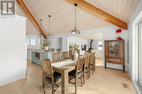 205 Westar Farm Way Ottawa ON K0A 1B0