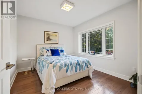 1562 Lakeshore Drive Ottawa ON K4P 1G9