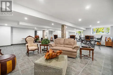 1562 Lakeshore Drive Ottawa ON K4P 1G9