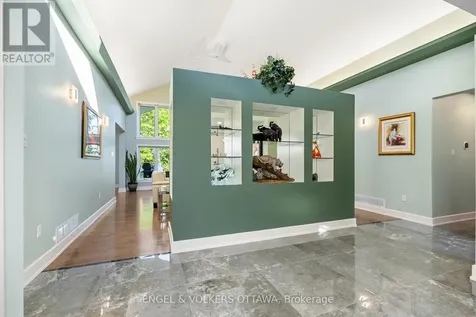 1562 Lakeshore Drive Ottawa ON K4P 1G9