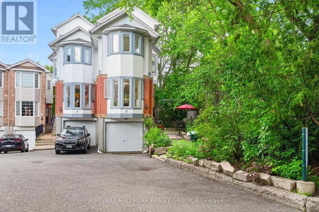 2949 Richmond Road Ottawa ON K2B 6S6