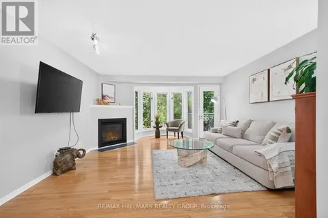 2949 Richmond Road Ottawa ON K2B 6S6