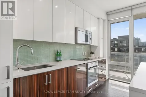 300 Lisgar Street Ottawa ON K2P 0E2