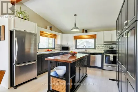 156 Acton Road Uxbridge ON L0C 1H0