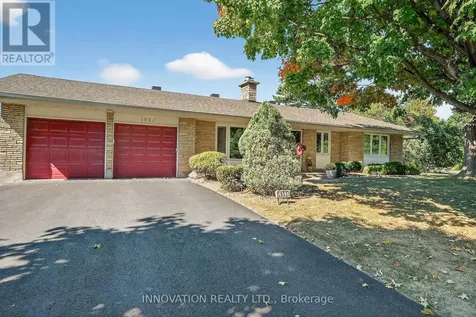 1951 Garfield Avenue Ottawa ON K2C 0W7