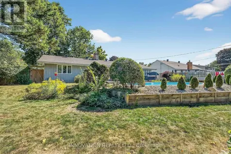 1951 Garfield Avenue Ottawa ON K2C 0W7