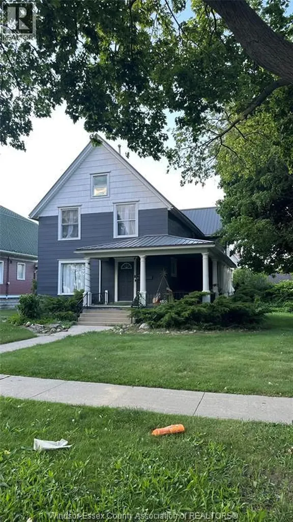 39 Russell Street Leamington ON N8H 1V1