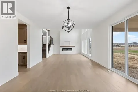 1212 Campana Crescent Lakeshore ON N8L 0K4