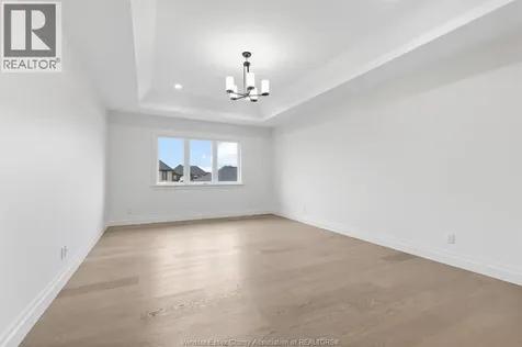 1212 Campana Crescent Lakeshore ON N8L 0K4